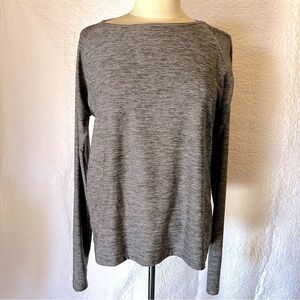 Under Armour Womens Grey Long Sleeve Crossover Back Workout Top, Size Large